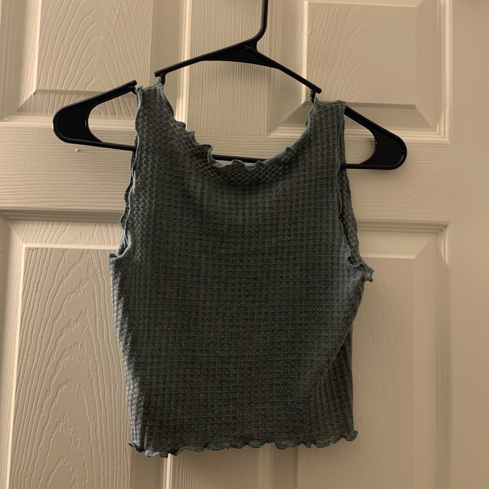 Light green💚 crop top. Style with skirt or jeans 😁